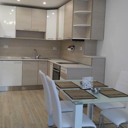 Modern Apartment Sofia Center מראה חיצוני תמונה