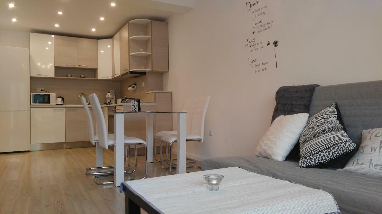 Modern Apartment Sofia Center מראה חיצוני תמונה