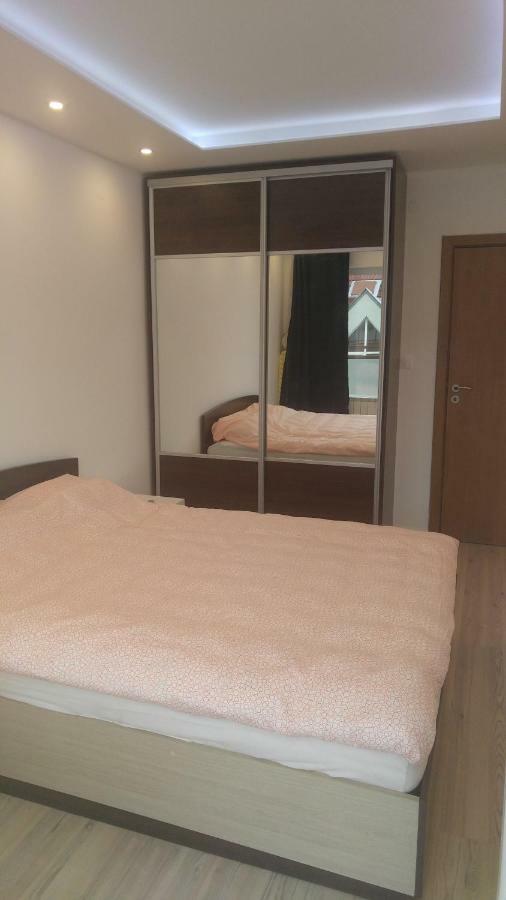 Modern Apartment Sofia Center מראה חיצוני תמונה