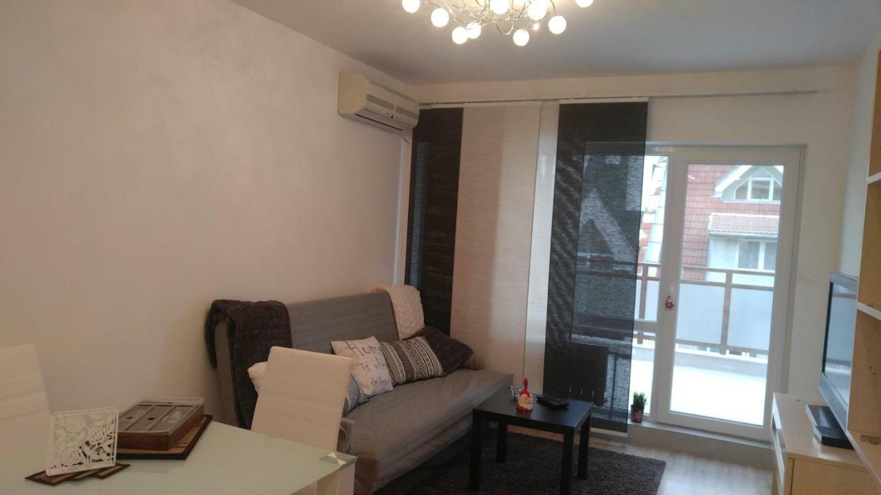 Modern Apartment Sofia Center מראה חיצוני תמונה