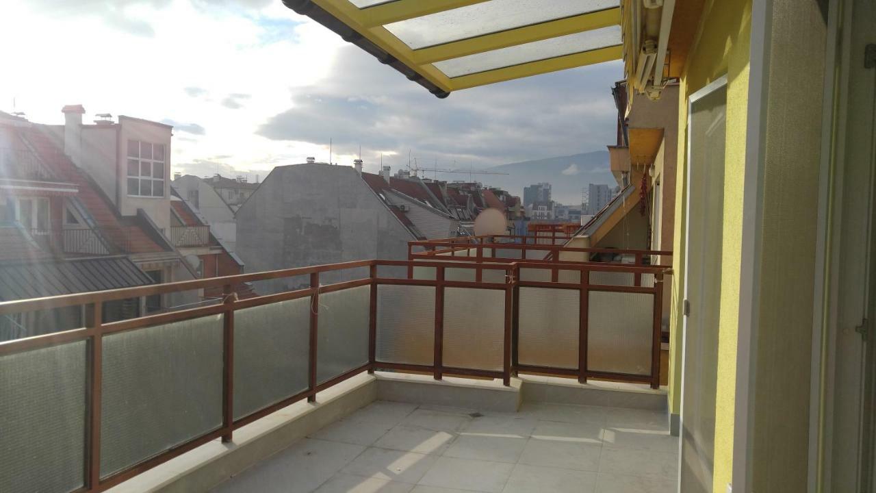 Modern Apartment Sofia Center מראה חיצוני תמונה